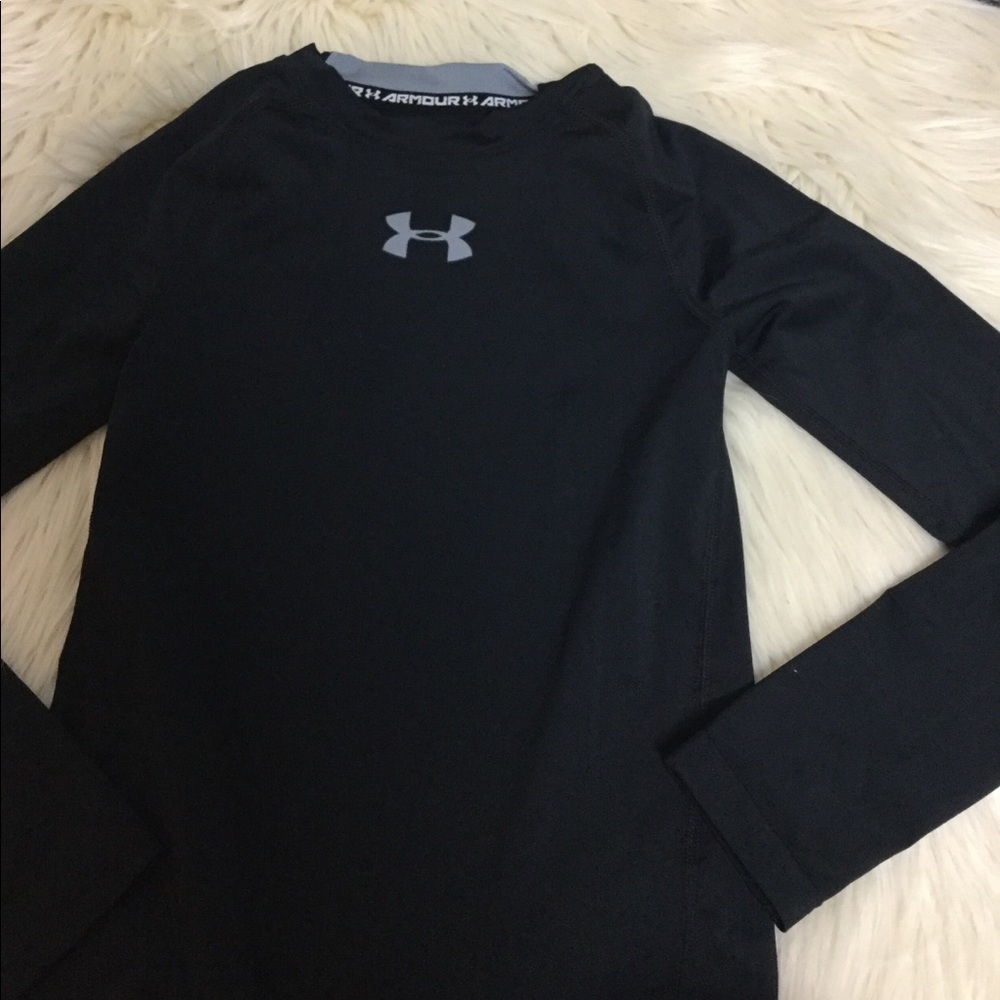 Under Armour long sleeve size YXS (5/6 boys)